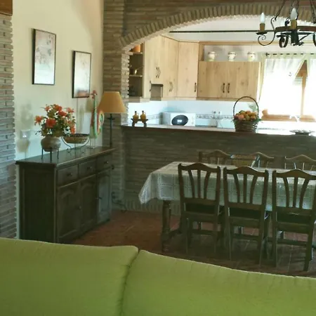 Martin Villa